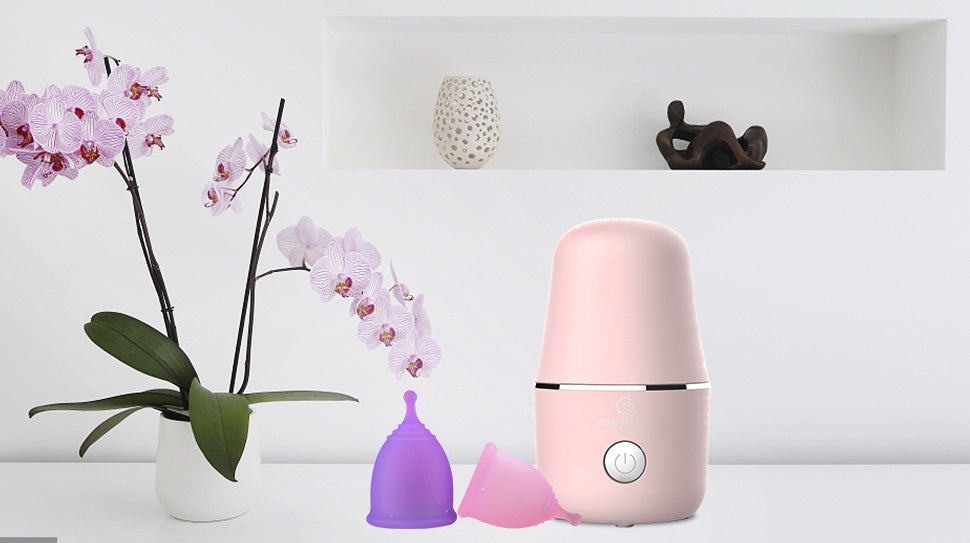 Vaso esterilizador eléctrico y copa menstrual